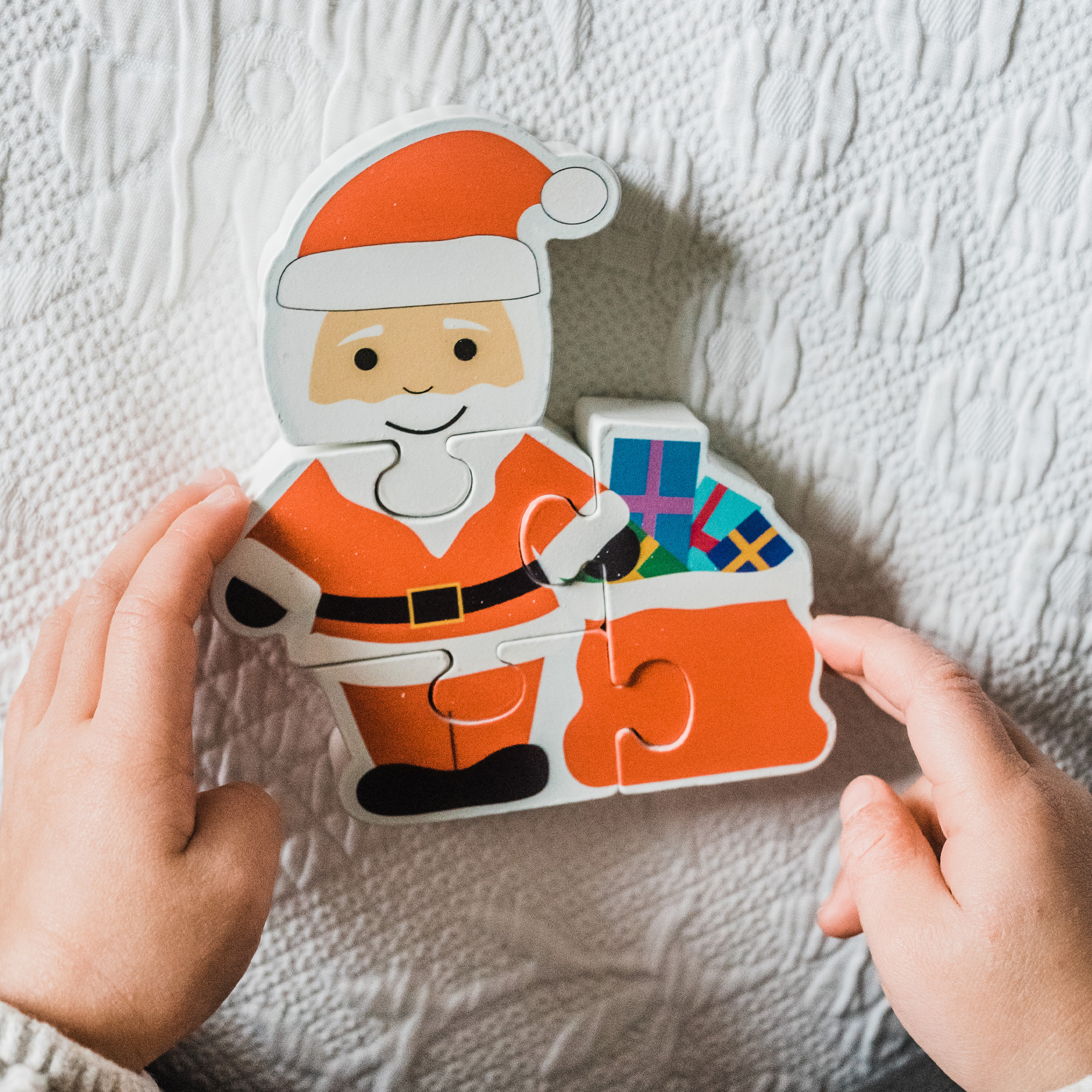 WOODEN PUZZLE – FATHER CHRISTMAS_2_LIFESTYLE